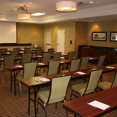 Hampton Inn Crossville Exterior photo