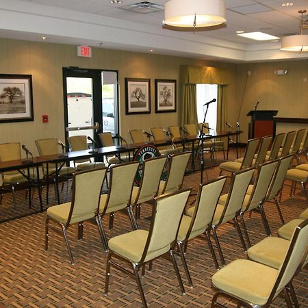 Hampton Inn Crossville Exterior photo